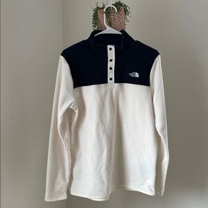 The North Face Black and Cream Pullover